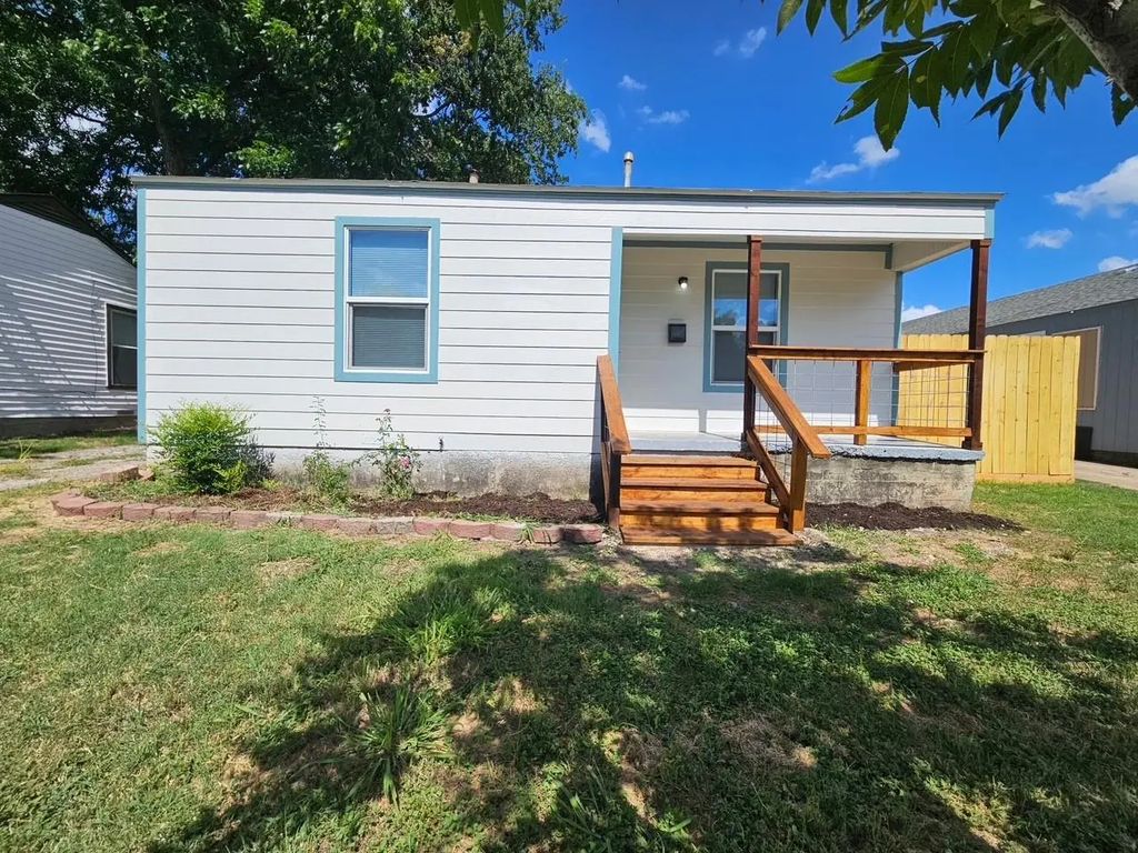 5009 Royal Drive, Fort Worth