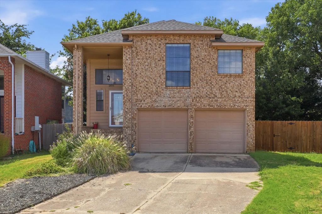 1806 Cactus Circle, Lewisville