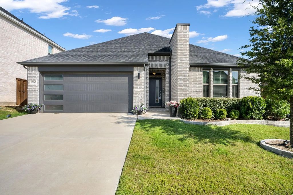 10645 Enchanted Rock Way, Fort Worth