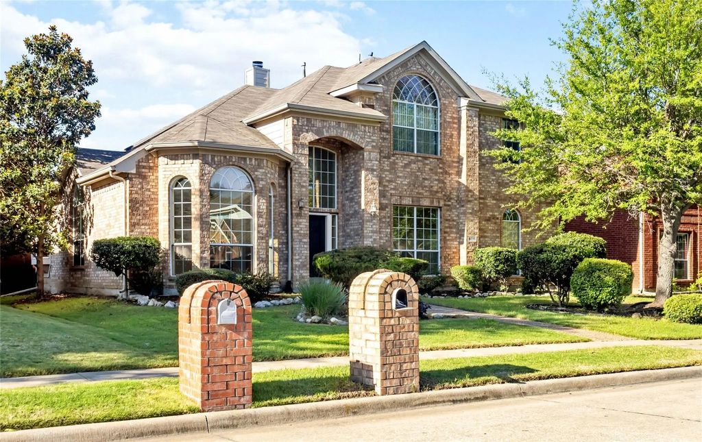 9679 Briardale Drive, Frisco
