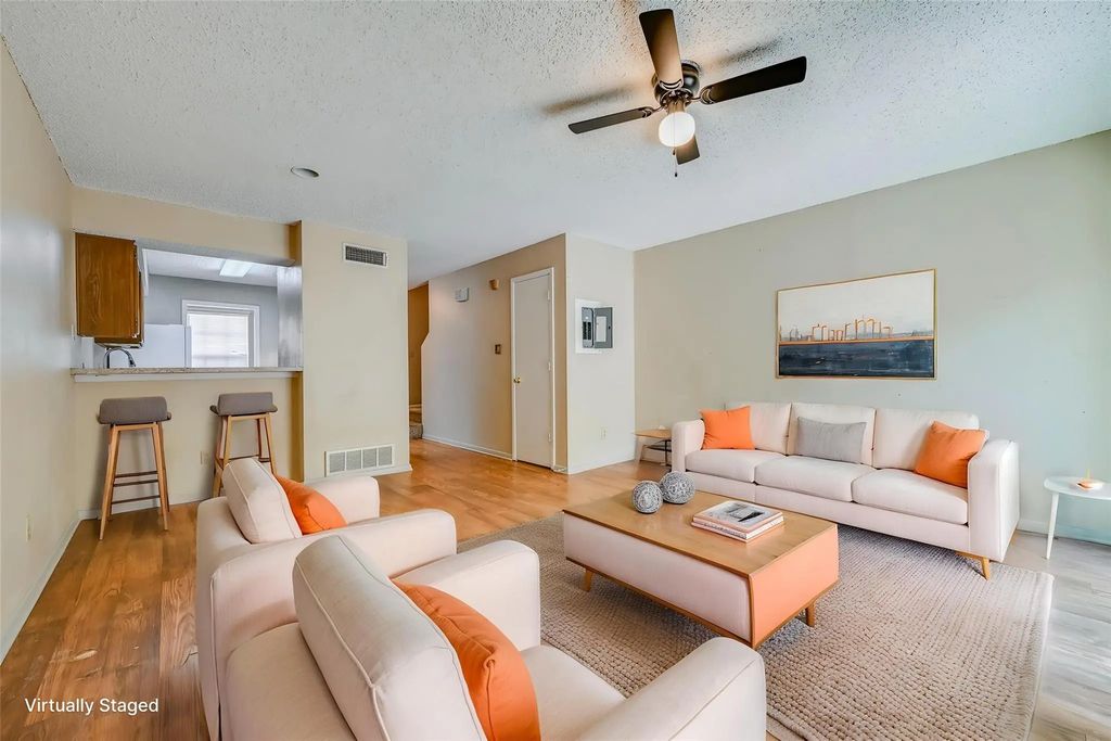 5749 Shadydell Drive 5753, Fort Worth
