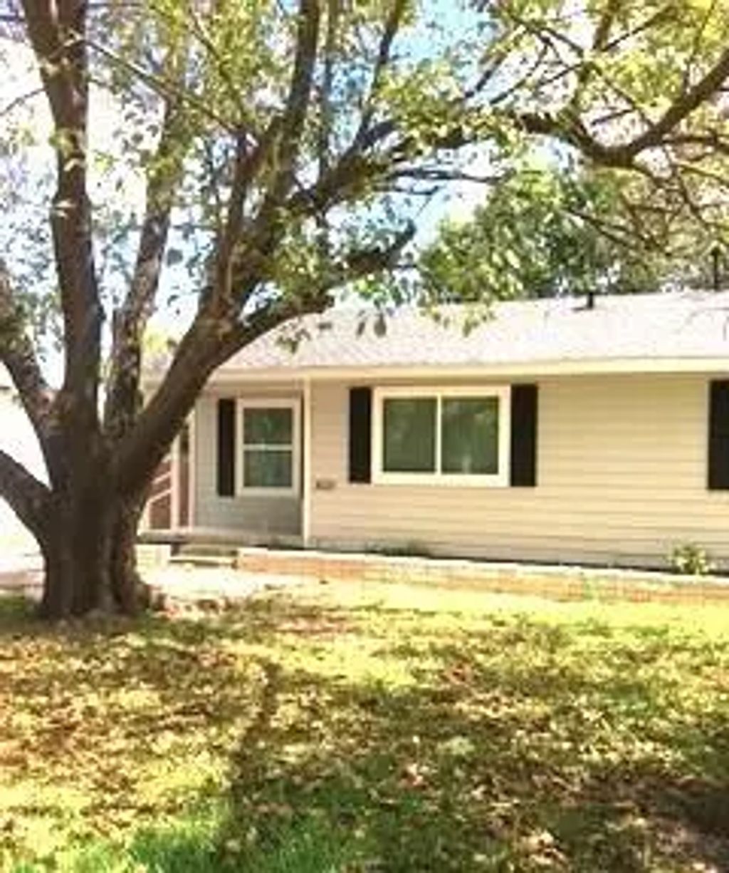 3020 Ballinger Drive, Garland