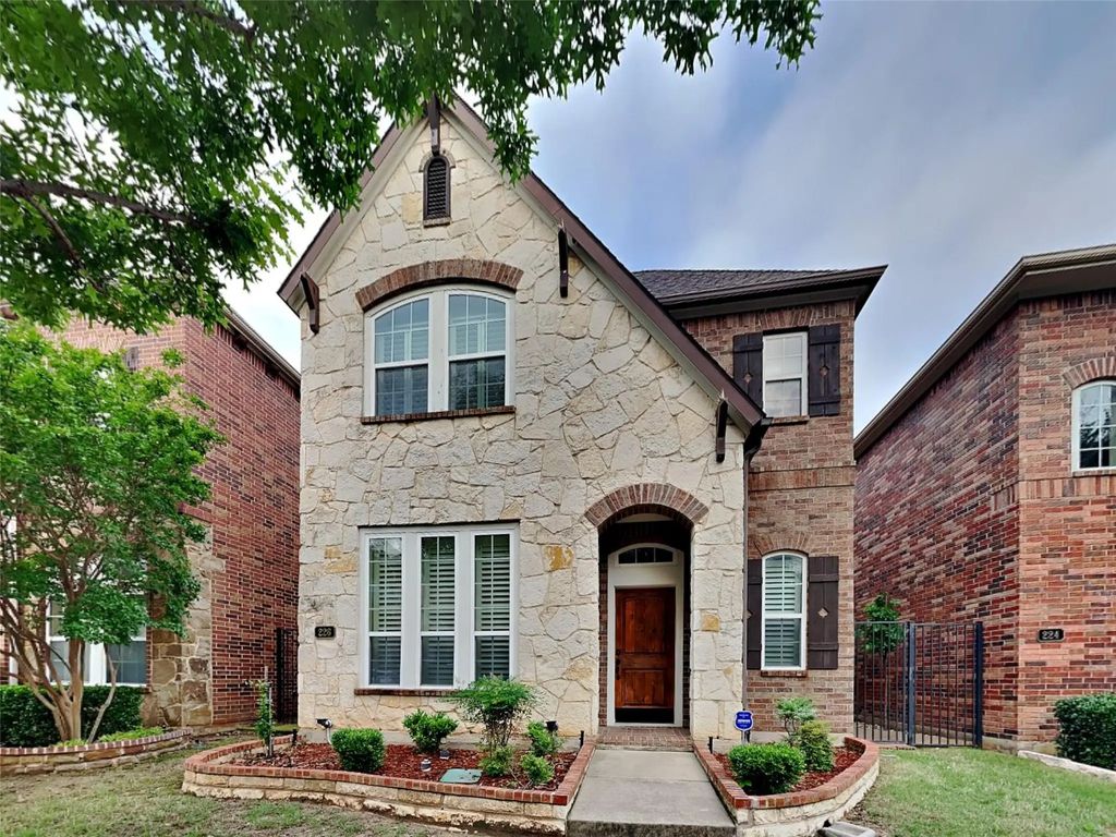 226 Knapford, Euless