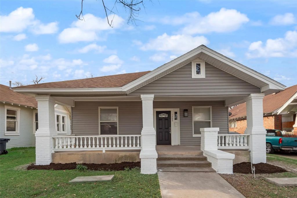 1205 W Arlington Avenue, Fort Worth