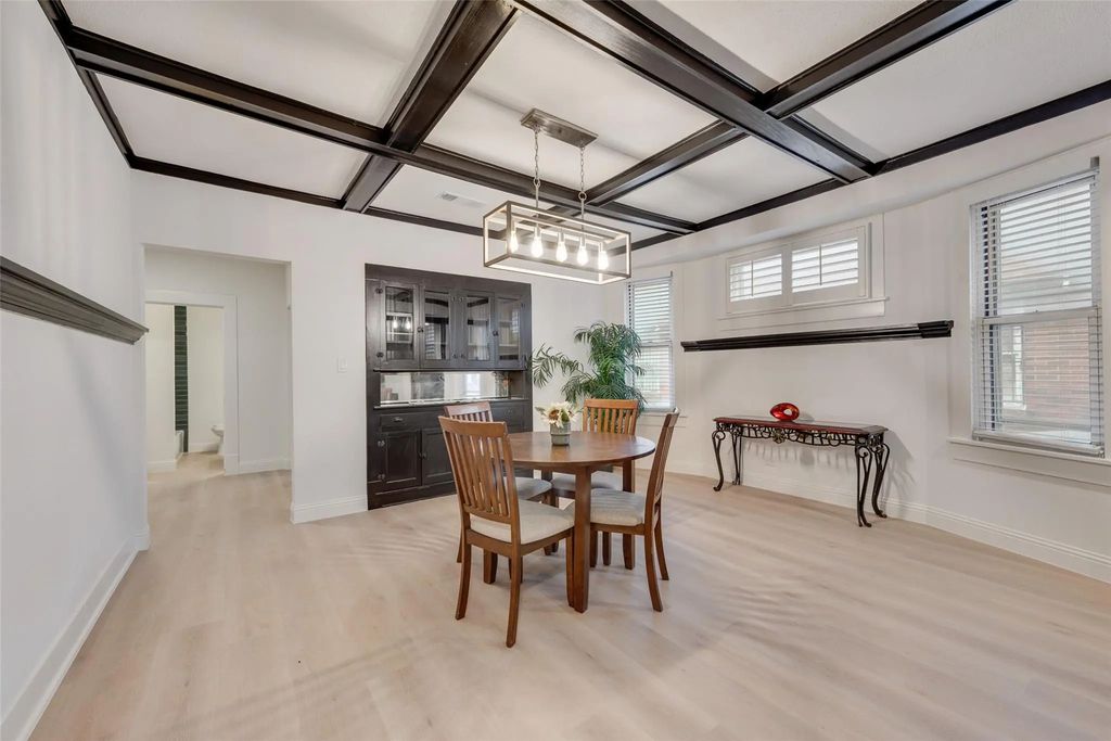1205 W Arlington Avenue, Fort Worth