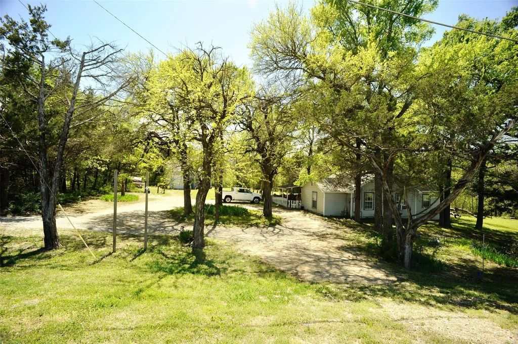 2830 Fm 691, Sherman