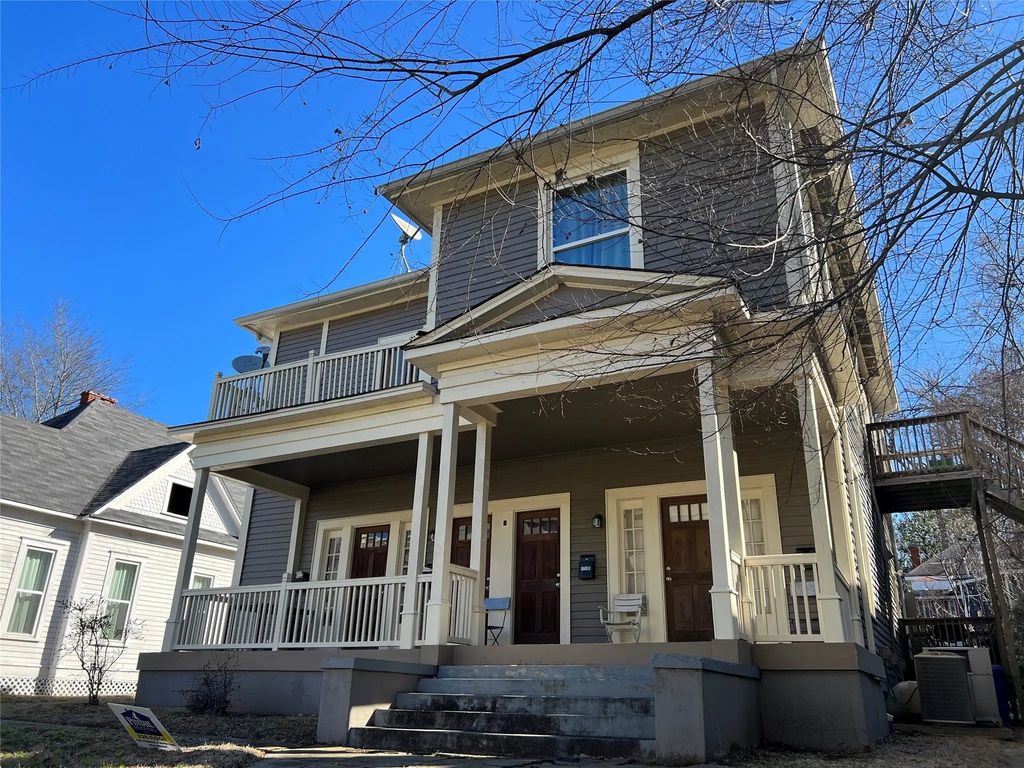 1753 Irving Place 1753.5, Shreveport