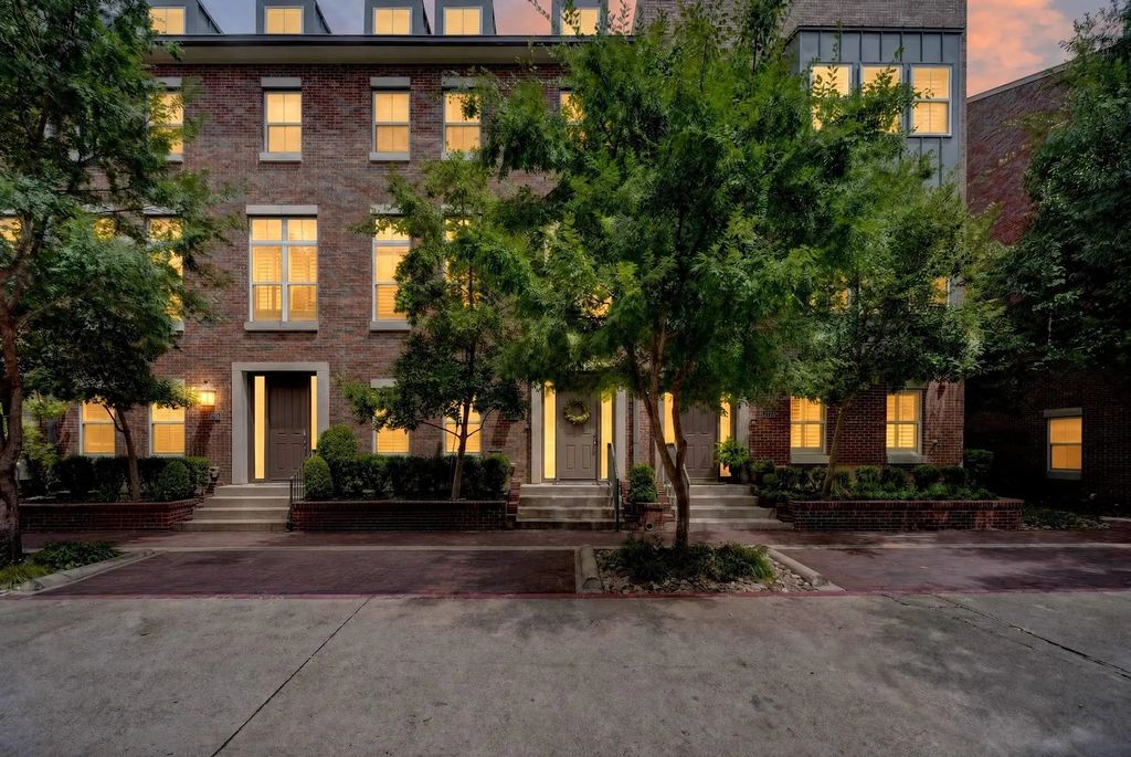 7700 Eastern Avenue 207, Dallas