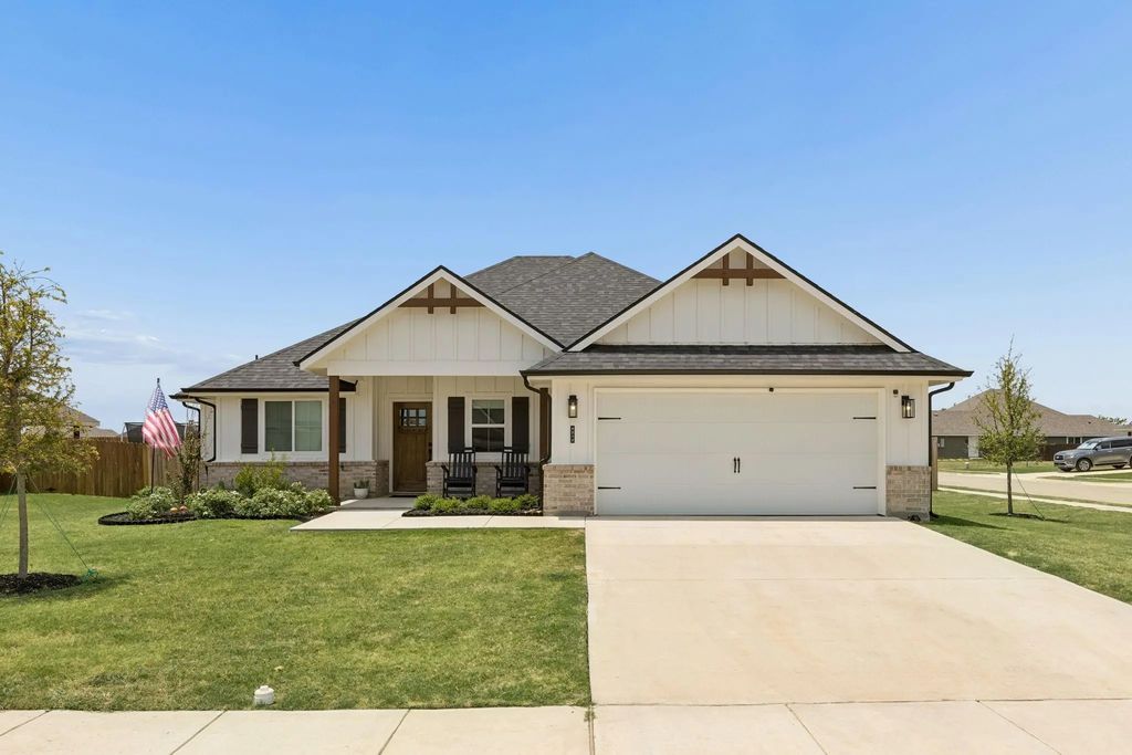 4212 Padron Lane, Sanger