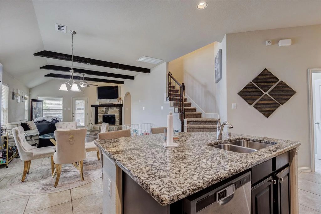 1032 Wedgewood Drive, Forney