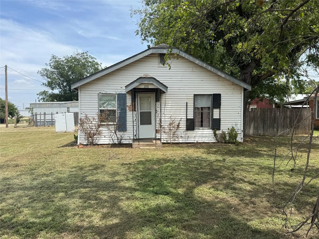 301 S Ave G, Haskell