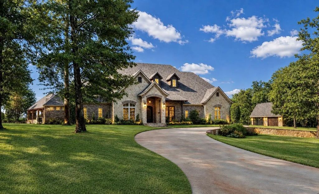 123 Katie Ridge, Sulphur Springs