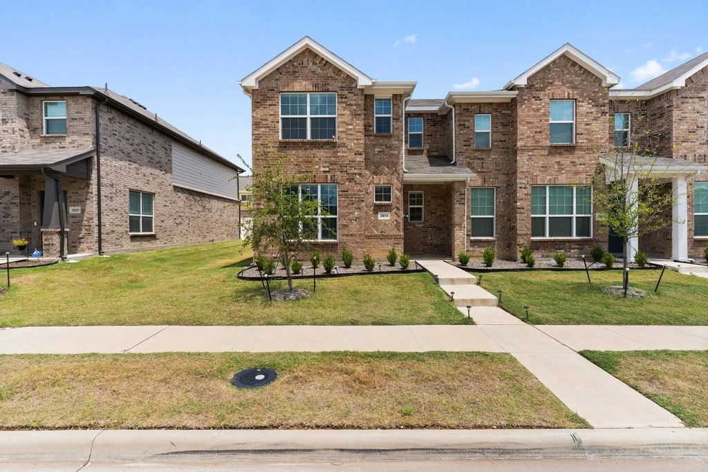 2833 Bellflower Drive, Mesquite