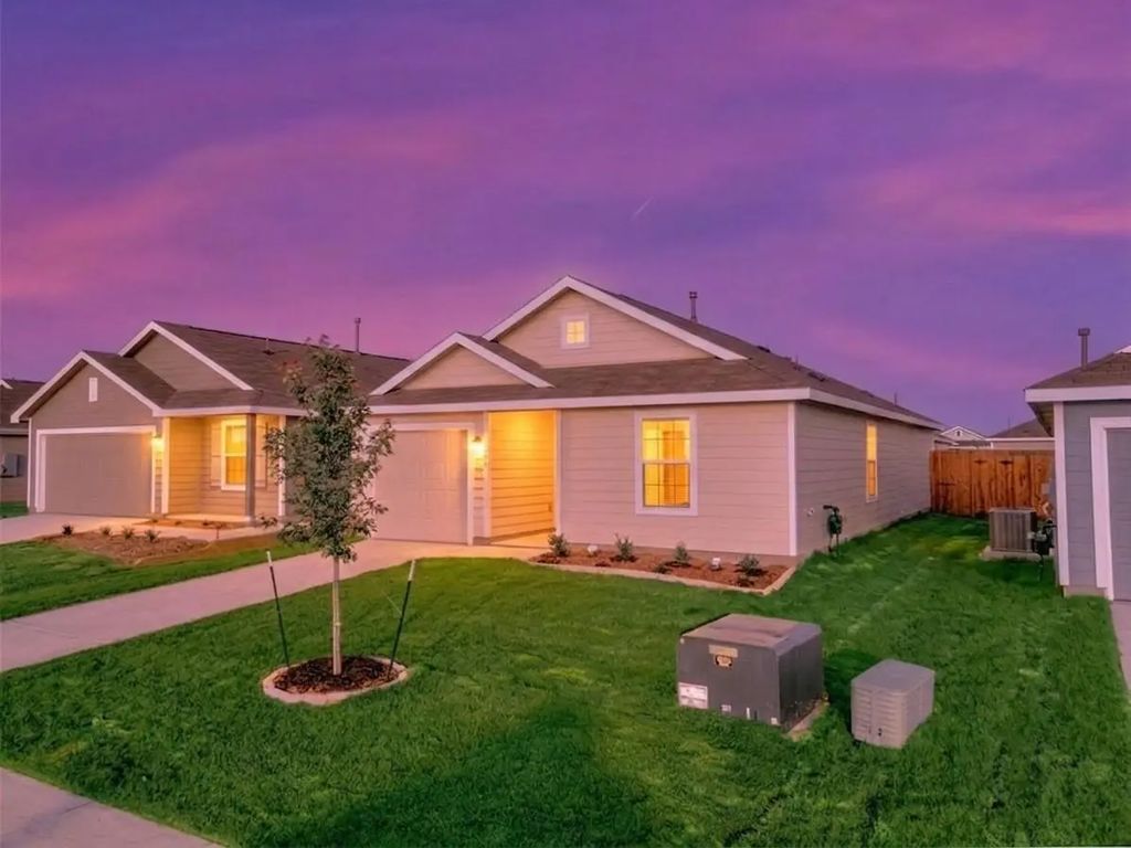 6005 Determine Lane, Forney