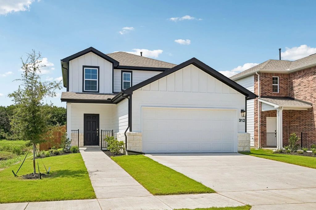 312 Sun Harvest Drive, Royse City