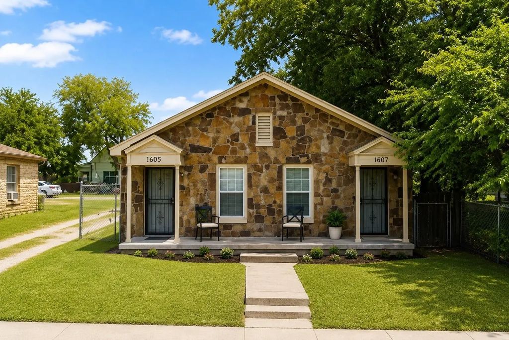 1605 E Hattie Street, Fort Worth