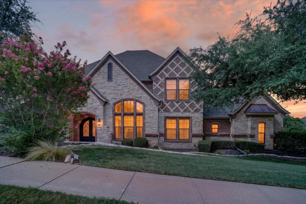 10808 Hawkins Home Boulevard, Benbrook
