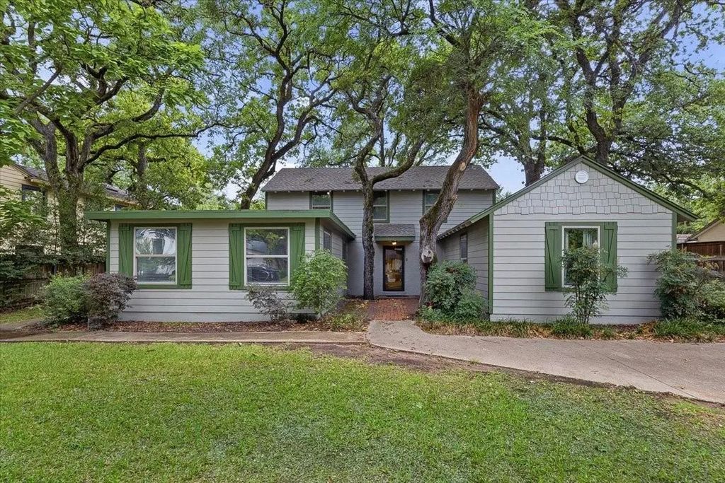 401 N Bailey Avenue, Fort Worth