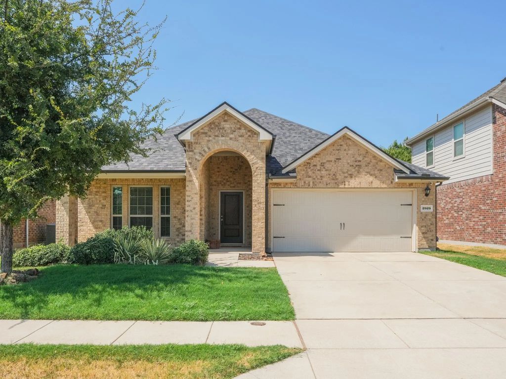 2929 Brazos Drive, Little Elm