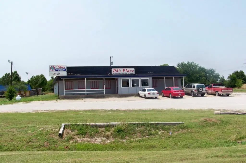 2105 N Interstate 35 N, Gainesville