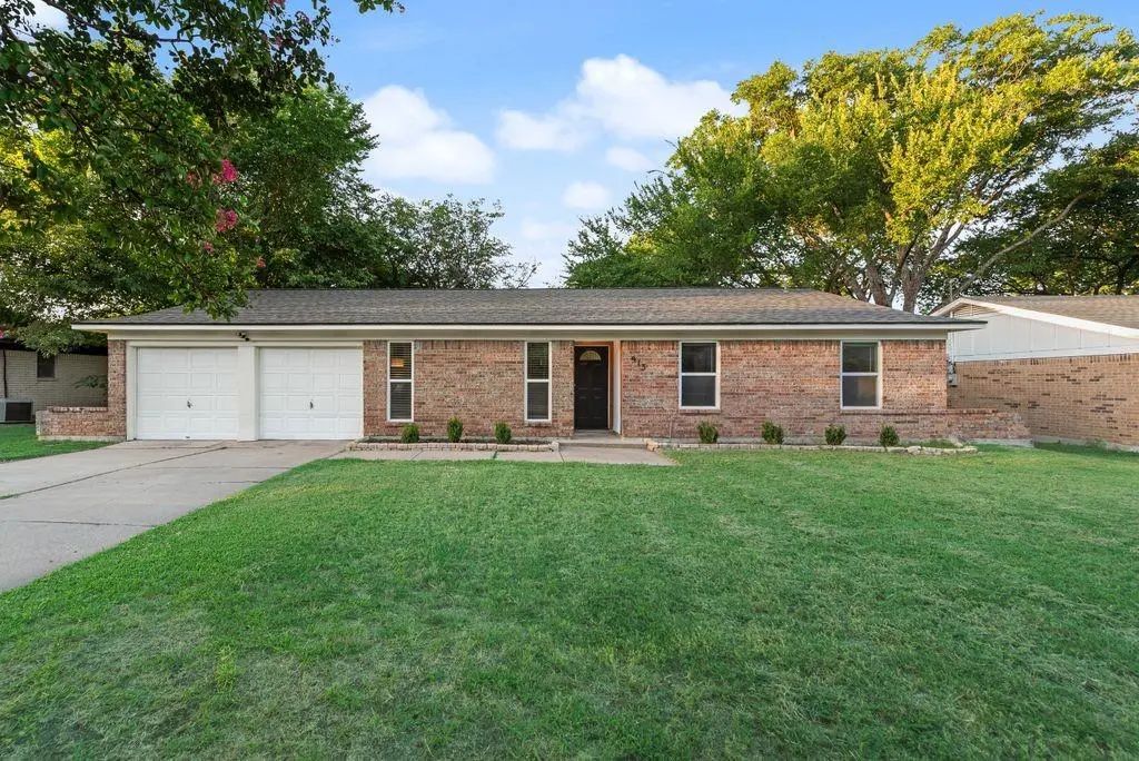 913 Childers Avenue, Benbrook
