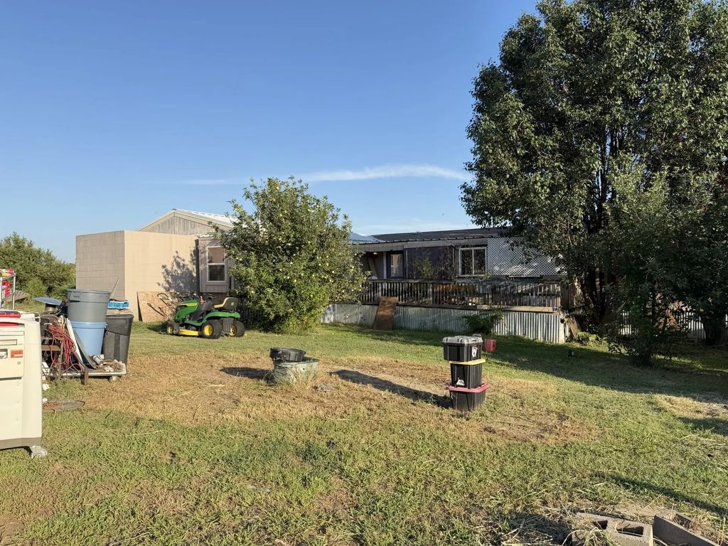 355 Indian Hills Road, Bowie