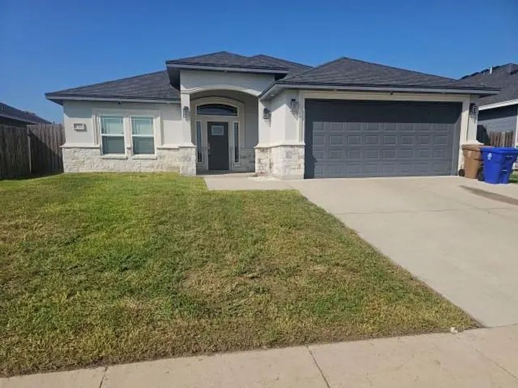 11526 Willowood Creek Drive, Corpus Christi