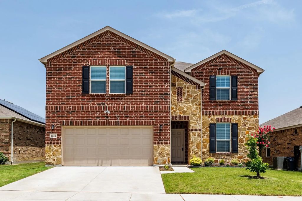 7444 Bronsind Trail, Fort Worth