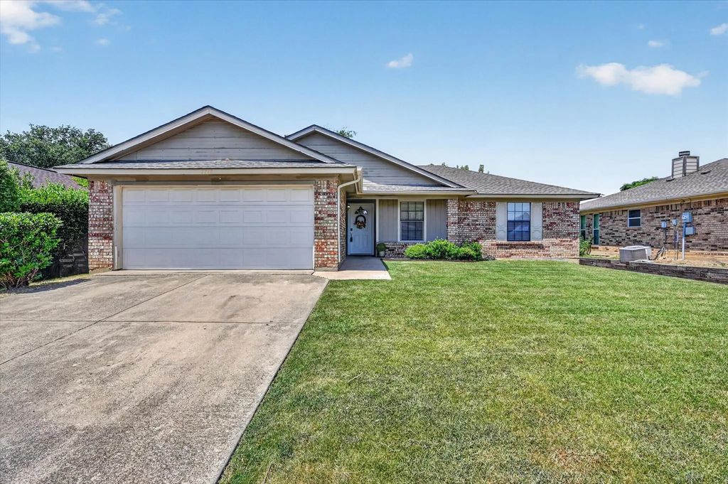 7717 Dove Court, Watauga