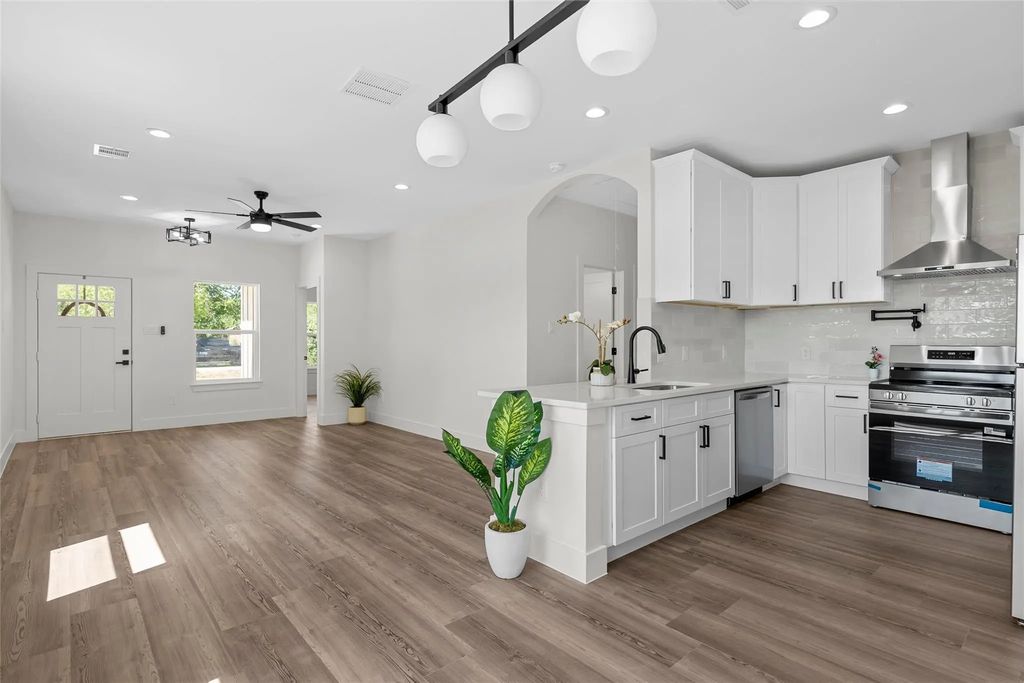 308 Mark Street, Hillsboro