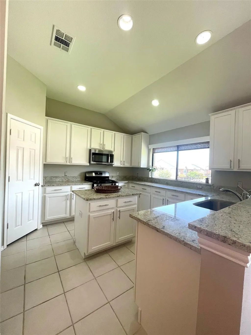 1988 Signal Ridge Place, Rockwall