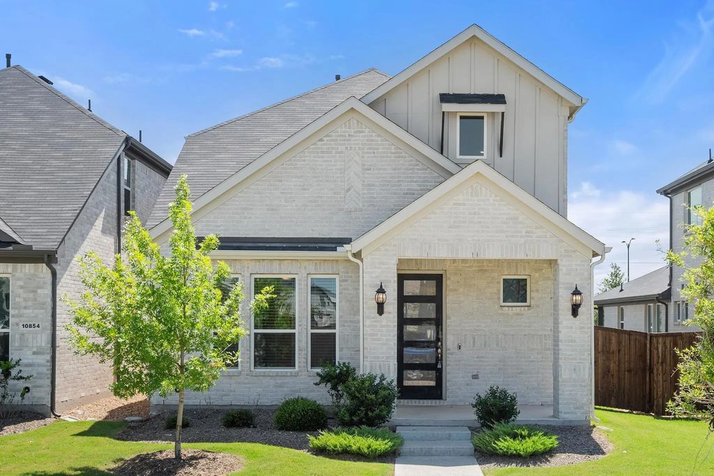 10838 Downy Cup Drive, Frisco