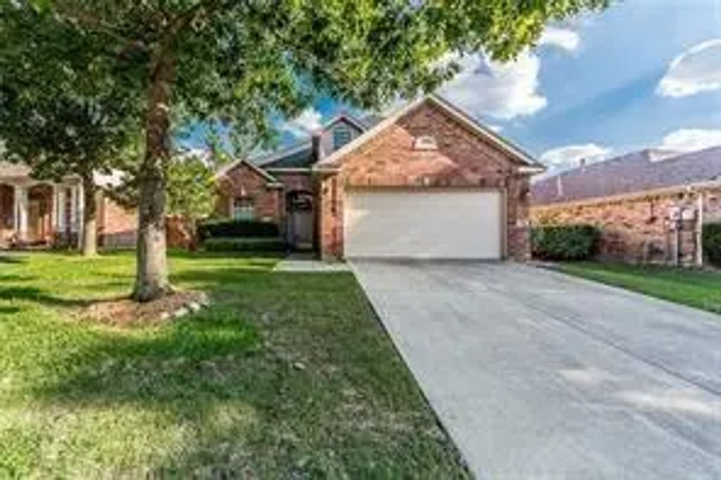 11967 Shoal Creek Drive, Frisco