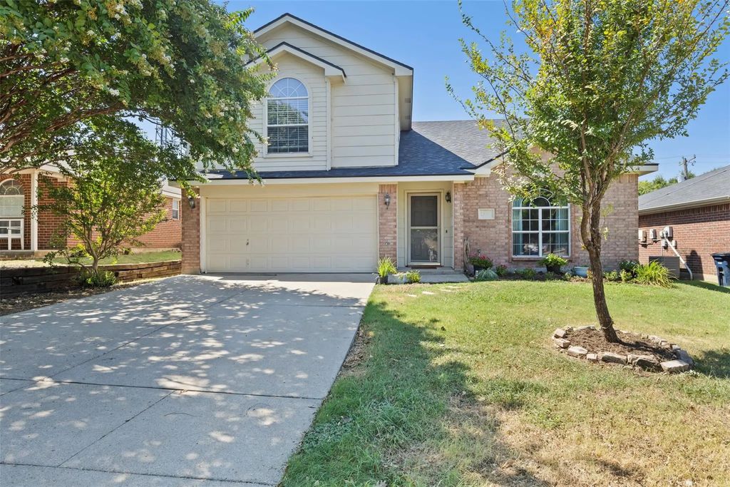 10325 Dallam Lane, Fort Worth