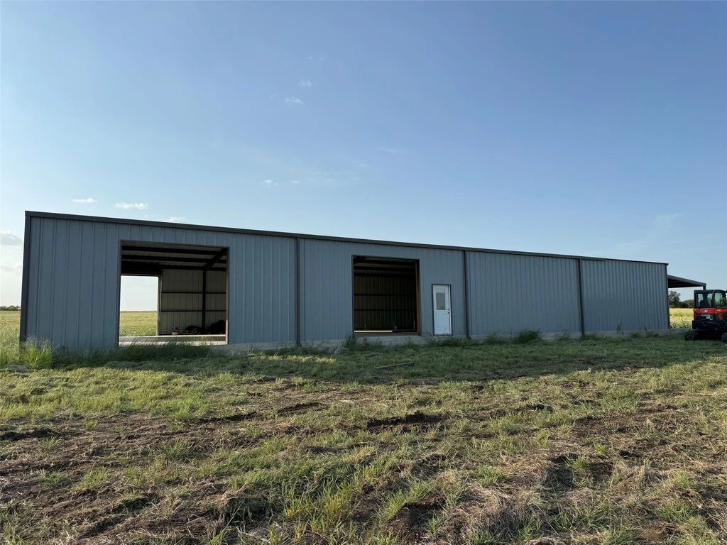 3101 Fm-217, Valley Mills