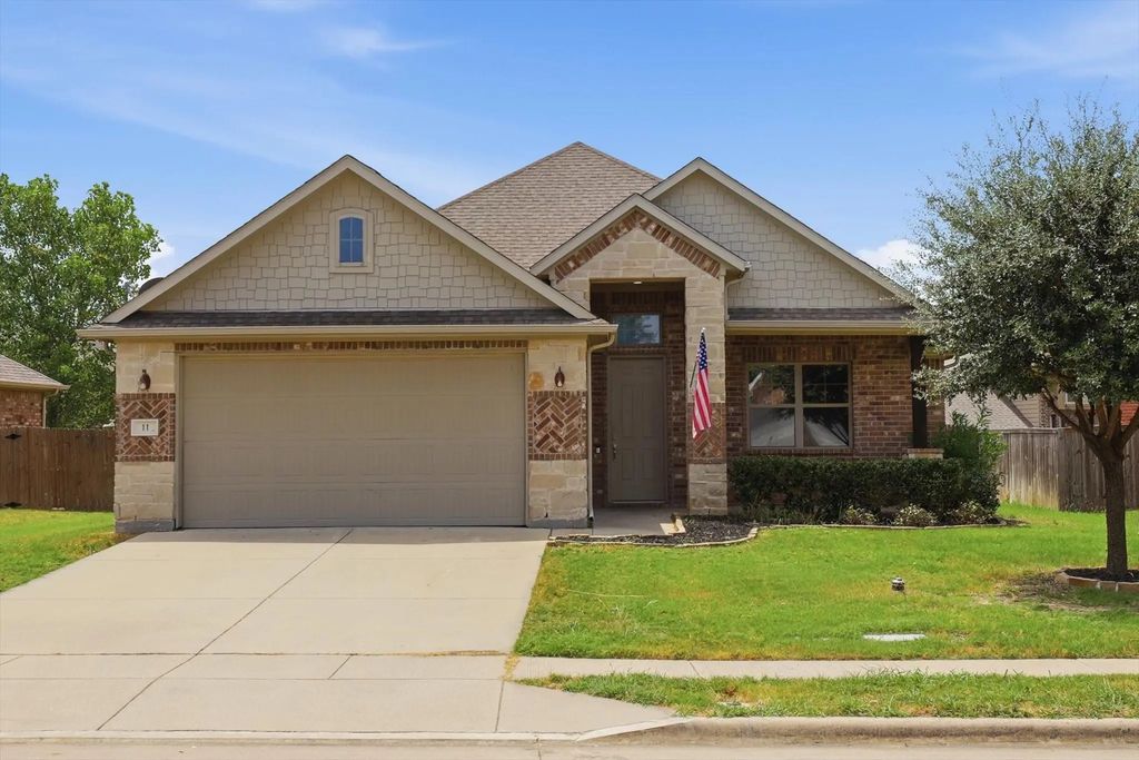 11 Pleasant Valley, Sanger