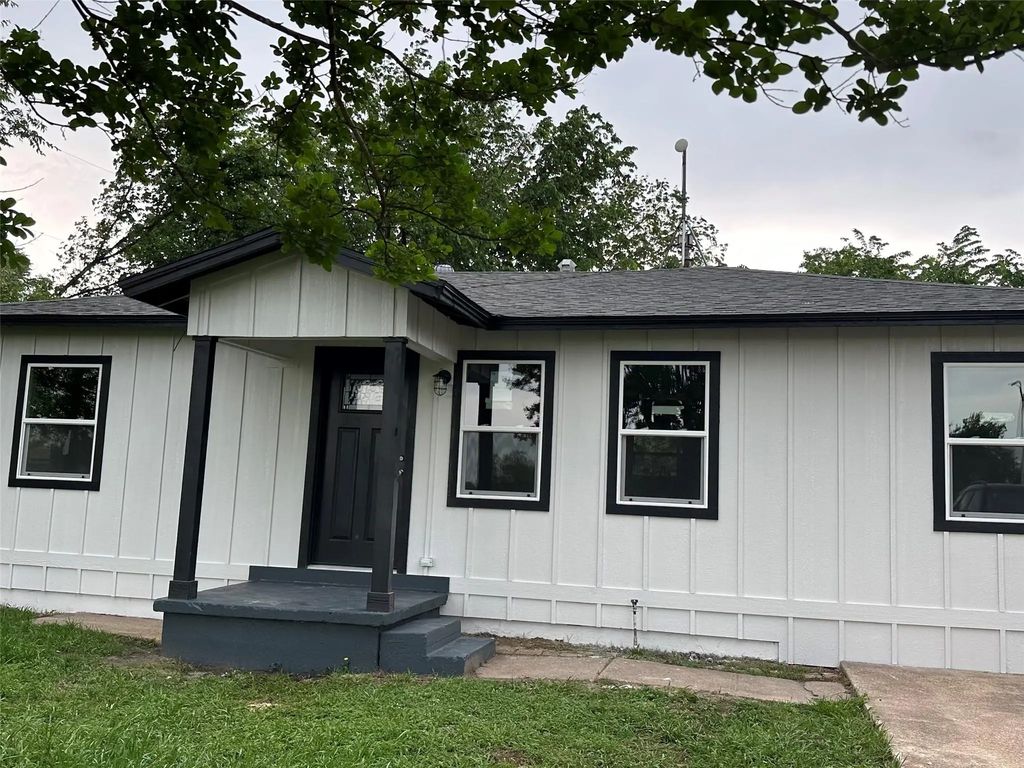 1123 Hansboro Avenue, Dallas