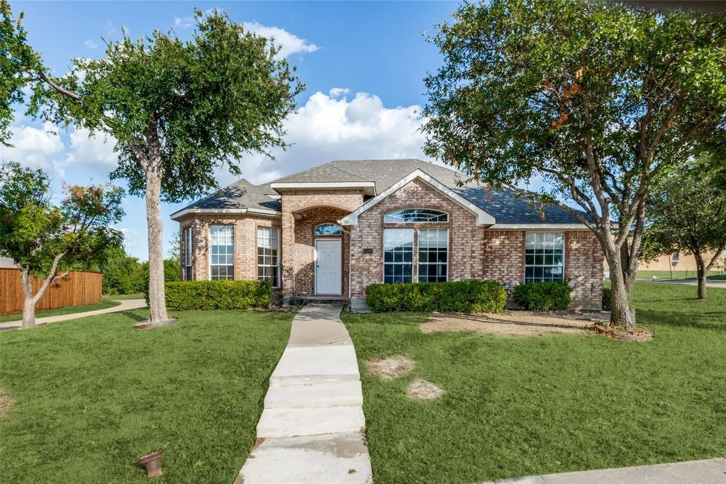 4500 Saddlebrook Drive, Carrollton