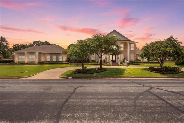 7005 Gleneagles Drive, Tyler