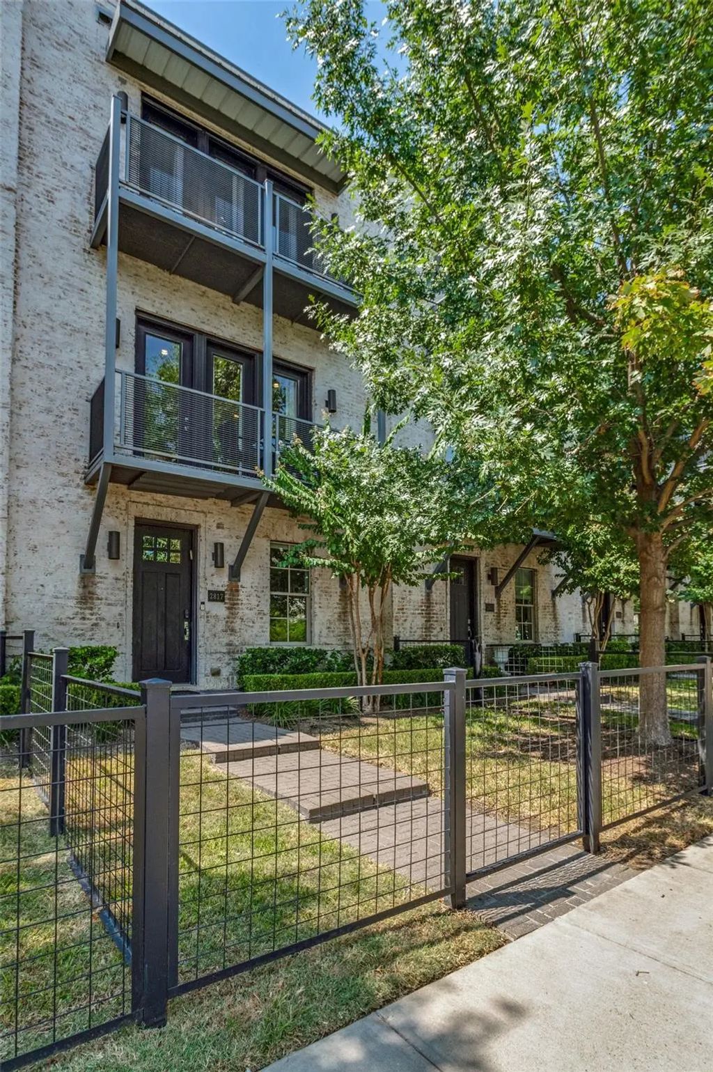 2817 Shelby Avenue, Dallas
