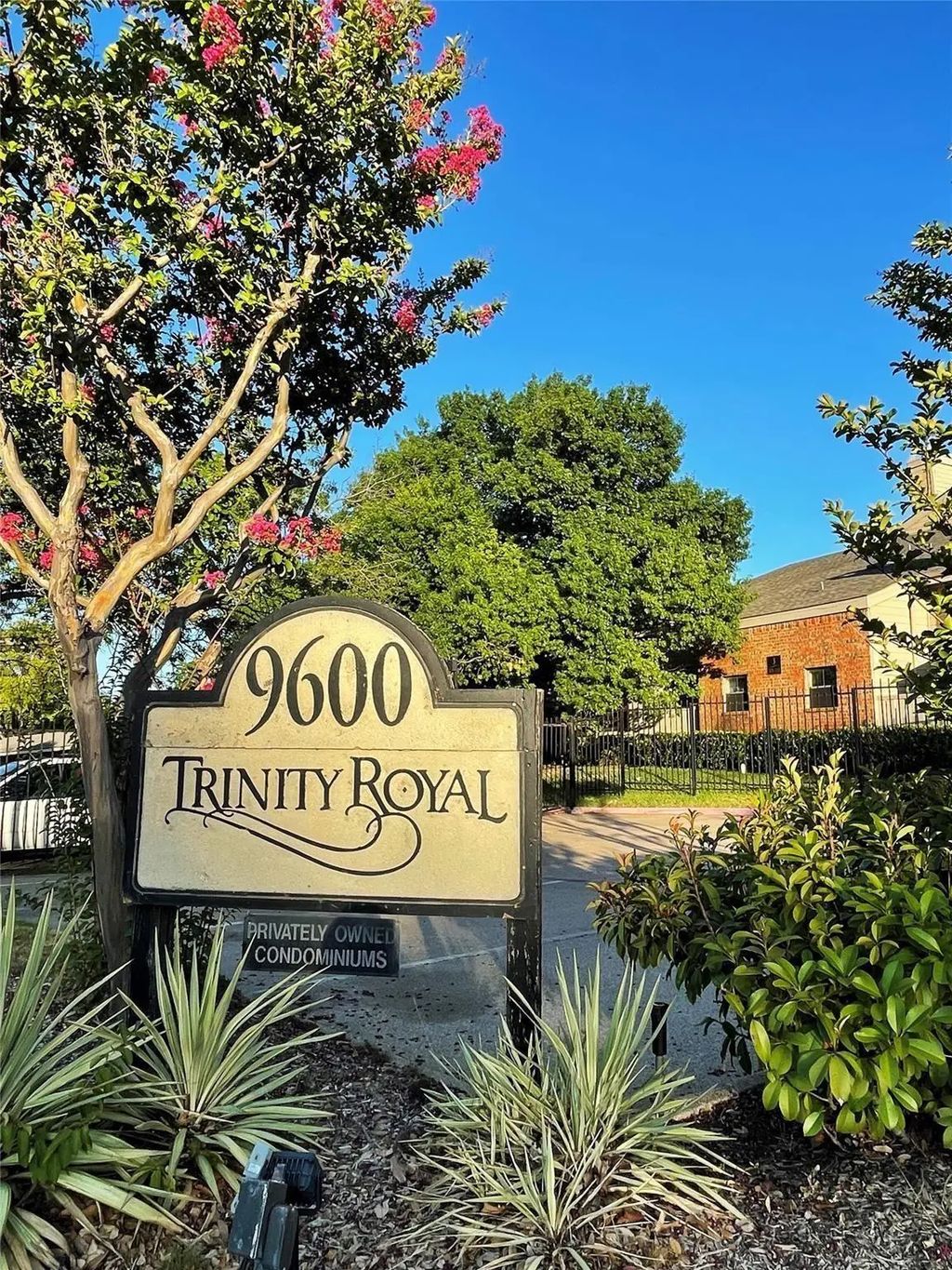 9600 Royal Lane 112, Dallas