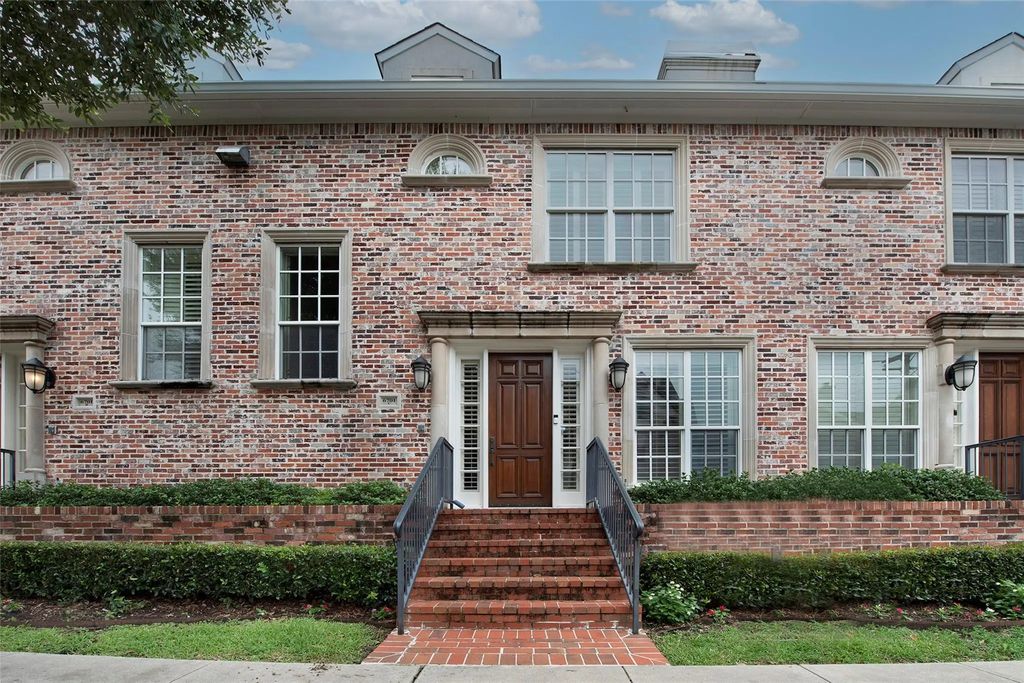 6701 Hursey Street C, University Park