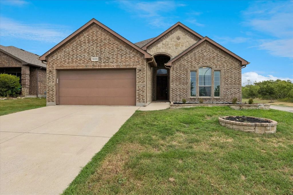 10400 Mono Lake Road, Fort Worth