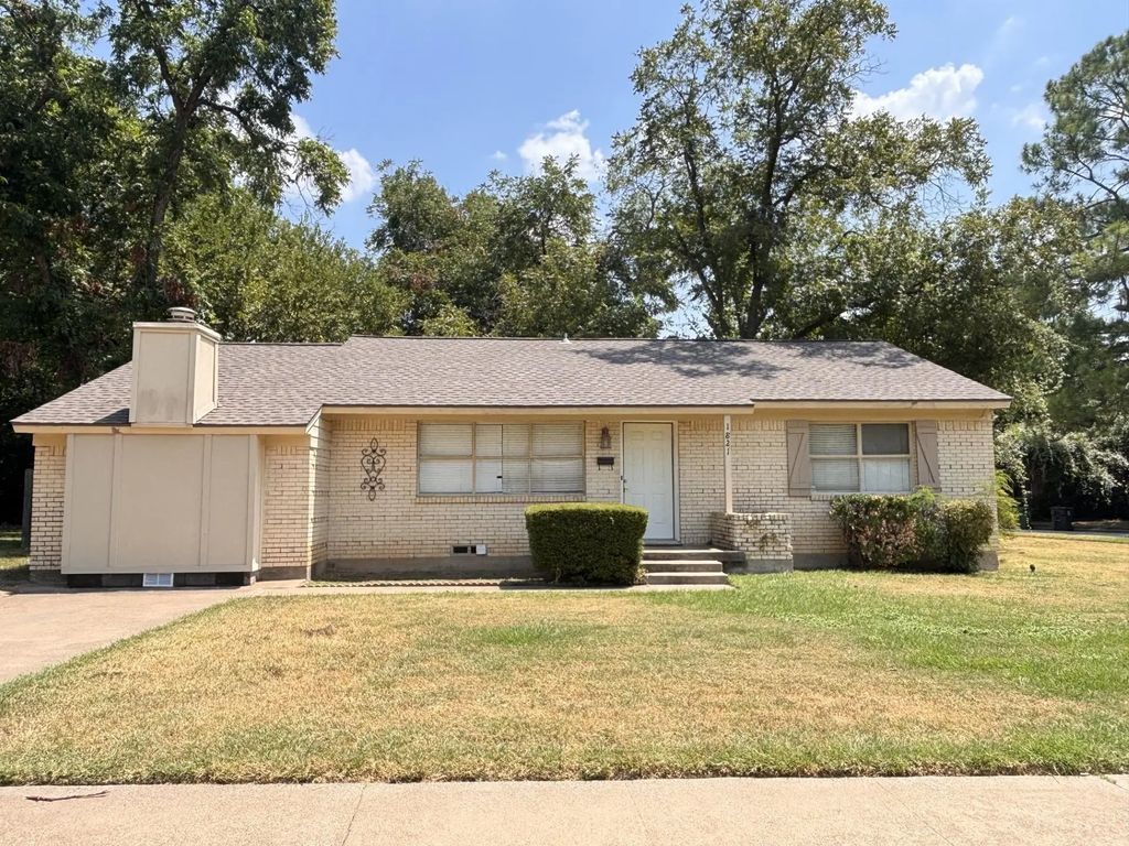 1821 Donna Street, Arlington