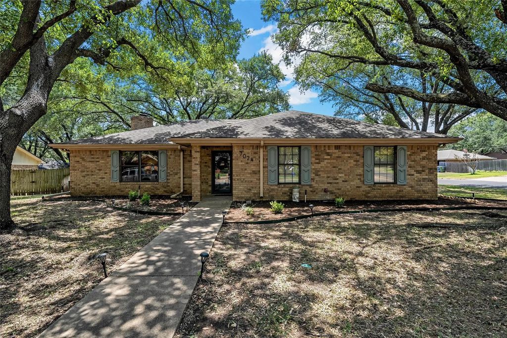 7024 Cheshire Drive, Waco