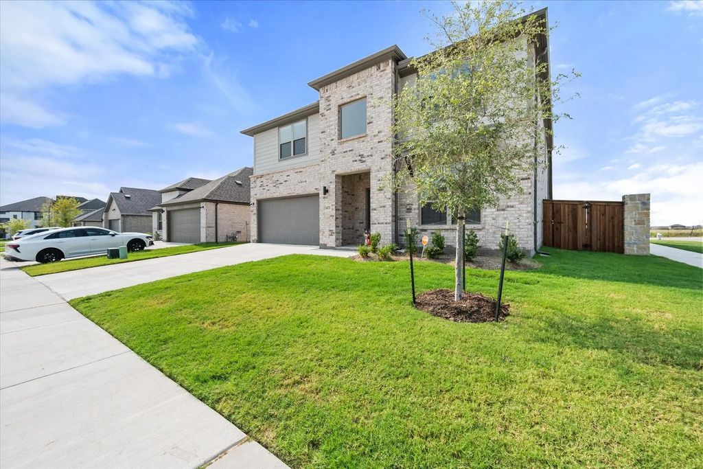 1421 Arciones Road, Fort Worth