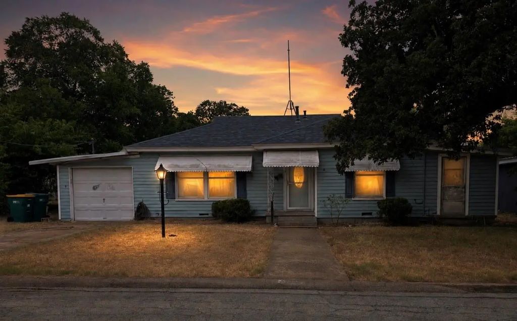 2407 Oak Drive, Gatesville