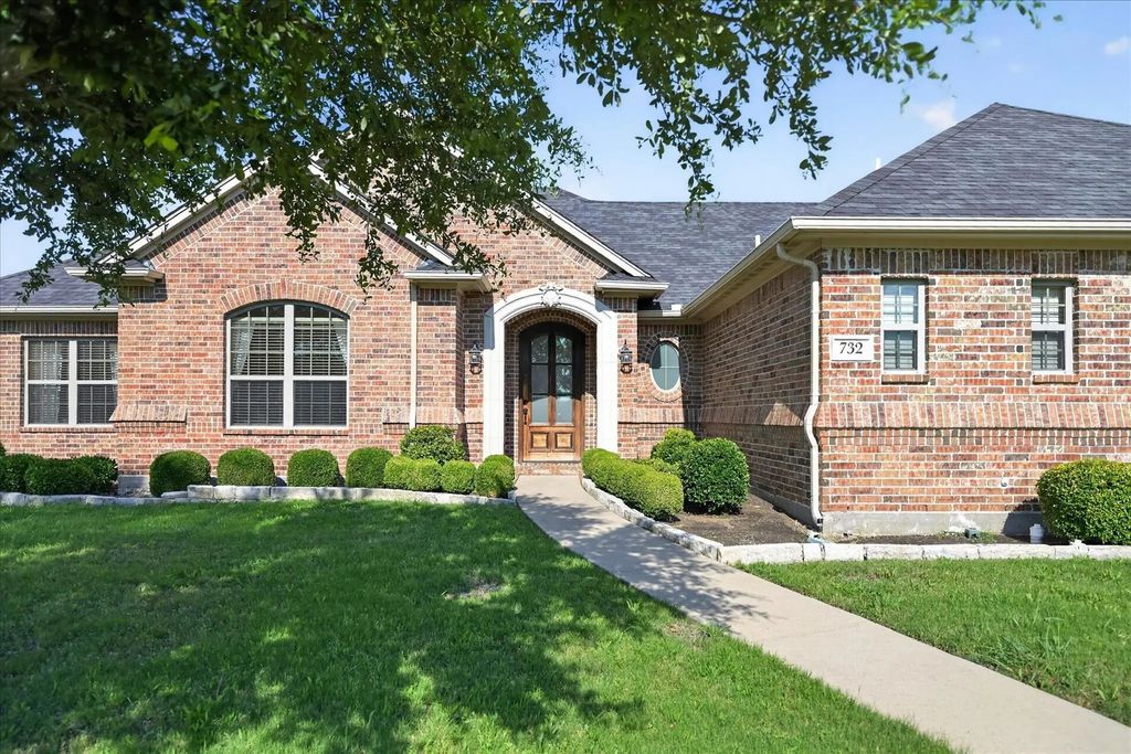 732 Forest Creek, DeSoto