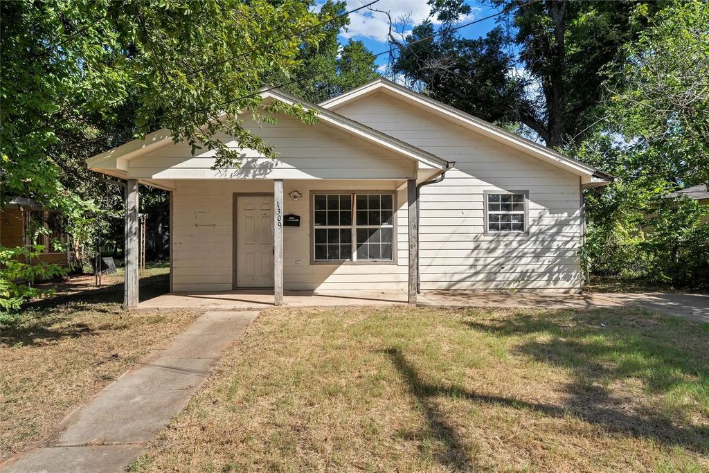 1309 Tabor Street, Waco