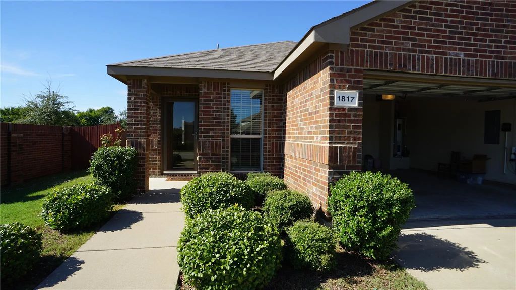 1817 Berrywood Drive, Royse City